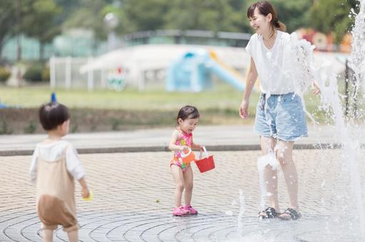 【京都】0〜2歳児と行ける!暑い日にぴったりの、涼しい屋内・水遊びスポット6選